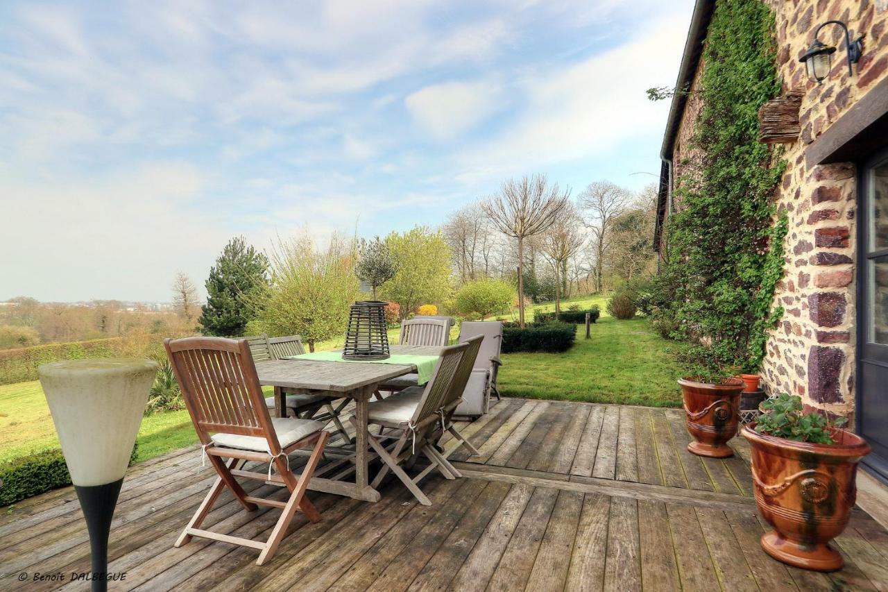 Domaine Du Val Ory Bed and Breakfast Iffendic Exteriör bild